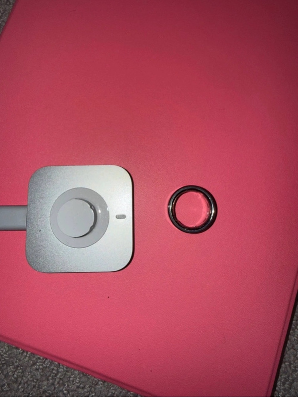 black oura ring 4